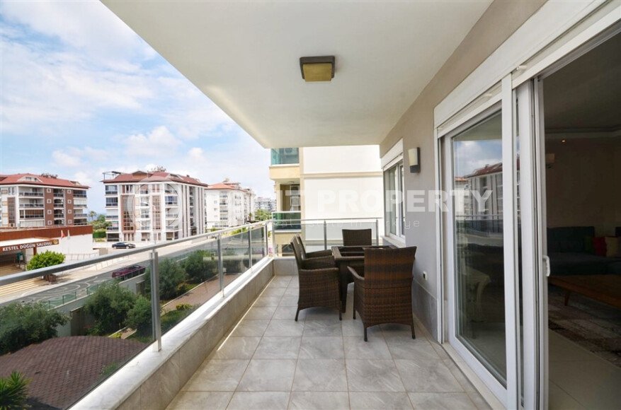 Spacious apartment of 110 m² with sea views, Kestel district-id-10555-photo-7