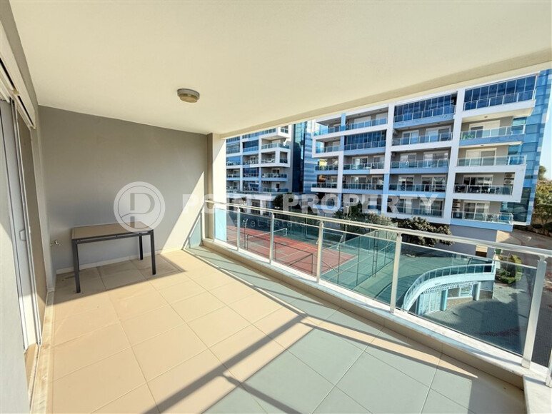 Просторная квартира 120 м² с панорамными окнами, район Кестель-id-10556-photo-11