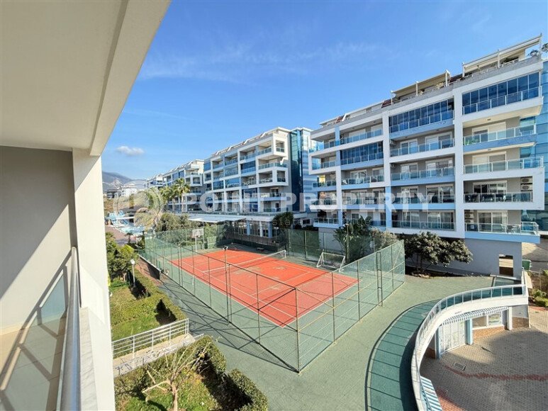 Просторная квартира 120 м² с панорамными окнами, район Кестель-id-10556-photo-16