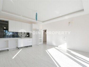 Bright apartment 82 m², Chiplakly district-id-10565-photo-1