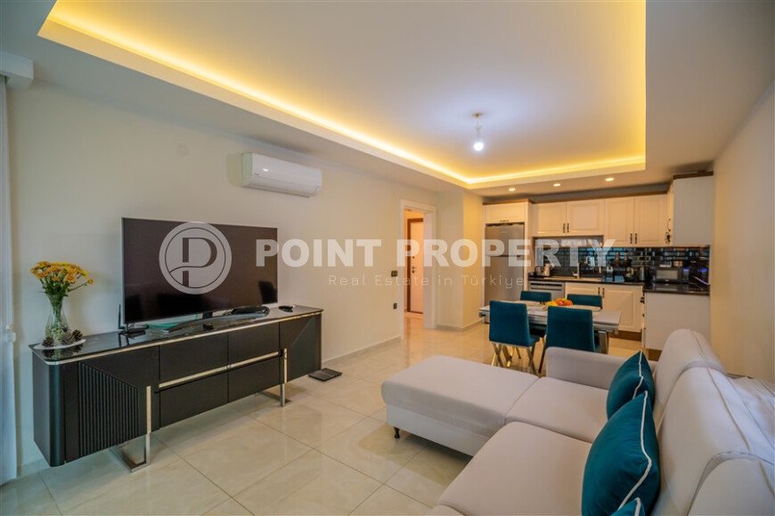 Spacious 70 m² apartment on the first line with sea views, Mahmutlar district-id-10568-photo-4