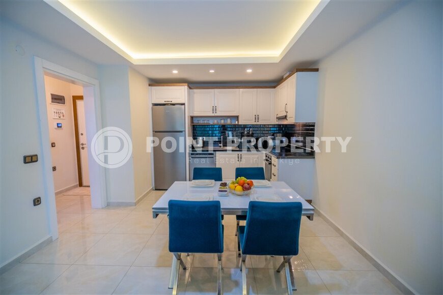 Spacious 70 m² apartment on the first line with sea views, Mahmutlar district-id-10568-photo-6