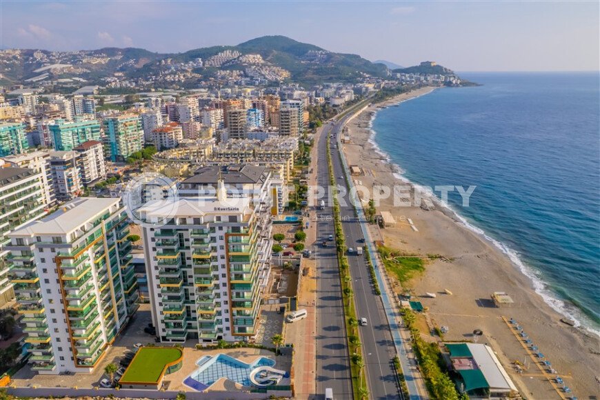 Spacious 70 m² apartment on the first line with sea views, Mahmutlar district-id-10568-photo-12
