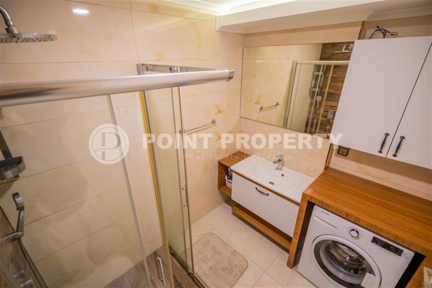 Spacious 70 m² apartment on the first line with sea views, Mahmutlar district-id-10568-photo-19