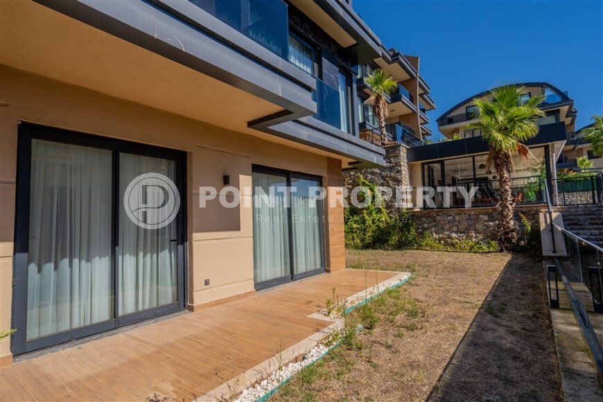 Garden duplex 204 m² with mountain view and partial sea view, Alanya center, Tepe-id-10570-photo-13