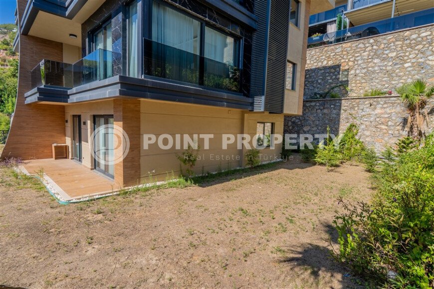 Garden duplex 204 m² with mountain view and partial sea view, Alanya center, Tepe-id-10570-photo-15