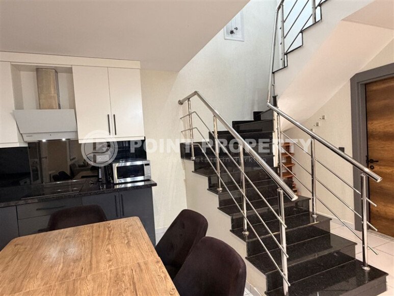 Stylish duplex 95 m² with sea and mountain views, Mahmutlar district-id-10573-photo-6