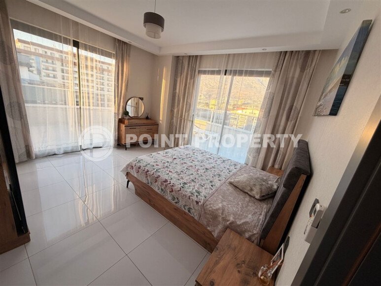 Stylish duplex 95 m² with sea and mountain views, Mahmutlar district-id-10573-photo-9