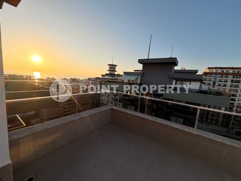 Stylish duplex 95 m² with sea and mountain views, Mahmutlar district-id-10573-photo-14