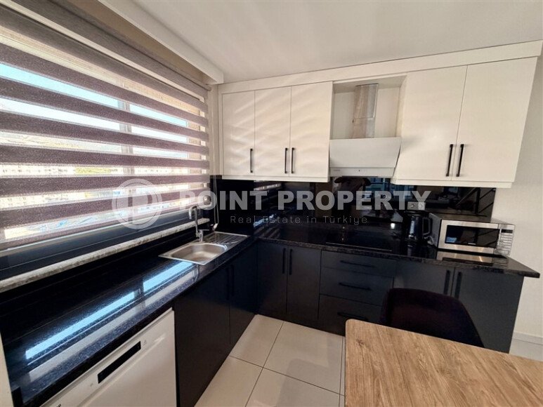 Stylish duplex 95 m² with sea and mountain views, Mahmutlar district-id-10573-photo-4