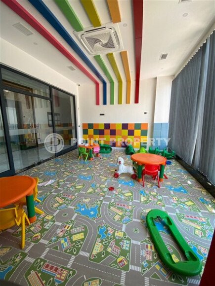 Светлая квартира 50 м² с панорамными окнами и видом на море, район Махмутлар-id-10581-photo-24