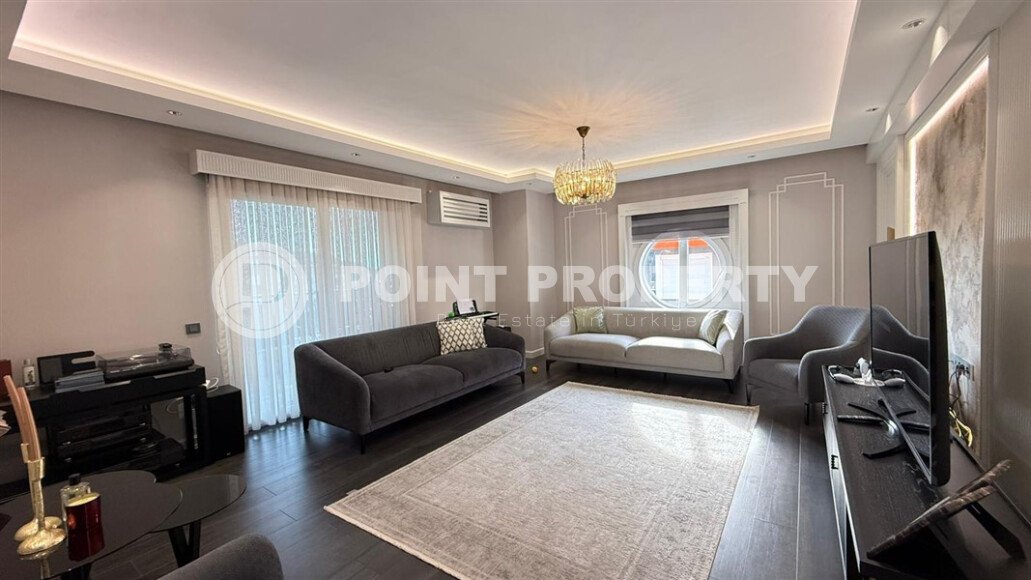 Стильный дуплекс 4+1 с отдельной кухней у моря в районе Кестель-id-10583-photo-3