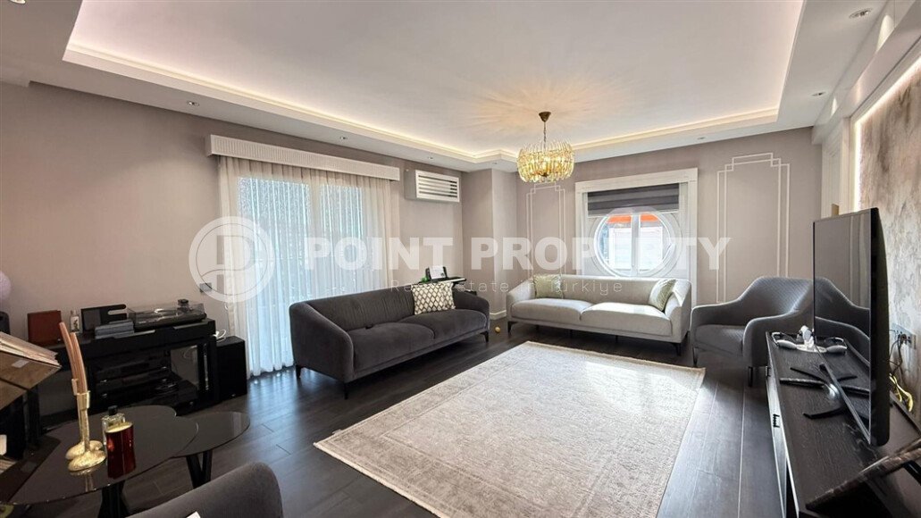 Стильный дуплекс 4+1 с отдельной кухней у моря в районе Кестель-id-10583-photo-9