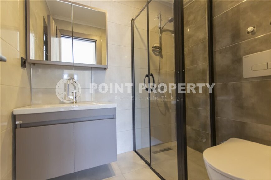 Prestigious 1+1 apartment with mountain views, Demirtaş district-id-10587-photo-8