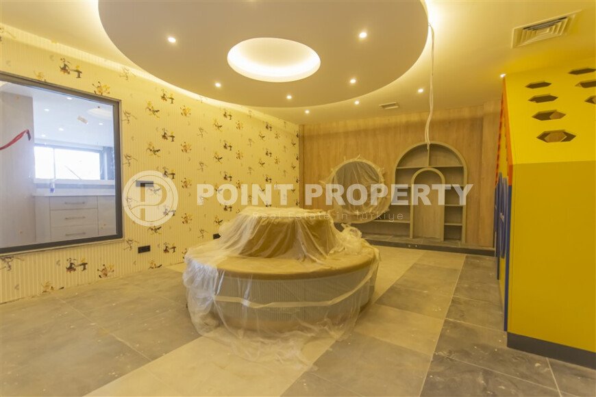 Prestigious 1+1 apartment with mountain views, Demirtaş district-id-10587-photo-13