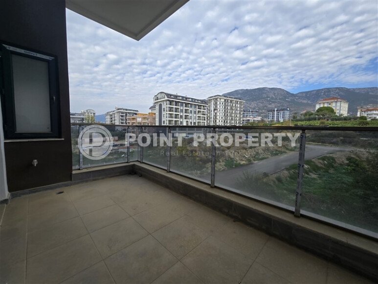 New 1+1 – 50 m² on the main street of Mahmutlar district-id-10589-photo-5