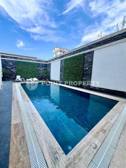 New 1+1 – 50 m² on the main street of Mahmutlar district-id-10589-photo-6