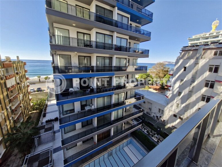 Cozy 2+1 apartment, 70 m², Mahmutlar district, first line to the coast and sea view-id-10609-photo-15