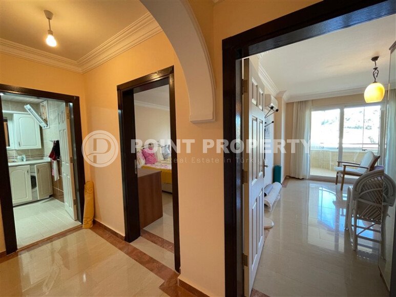 Spacious 130 m² apartment in Mahmutlar, with a separate kitchen and sea view.-id-10610-photo-8