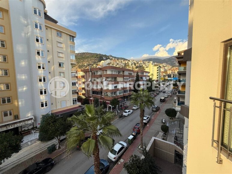 Уютная квартира 50 м², центр Аланьи, пляж Клеопатры, ВНЖ-id-10619-фото-1