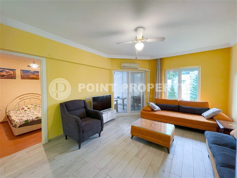 Spacious apartment of 110 m² in Tosmur, just 50 m from the sea-id-10636-photo-5