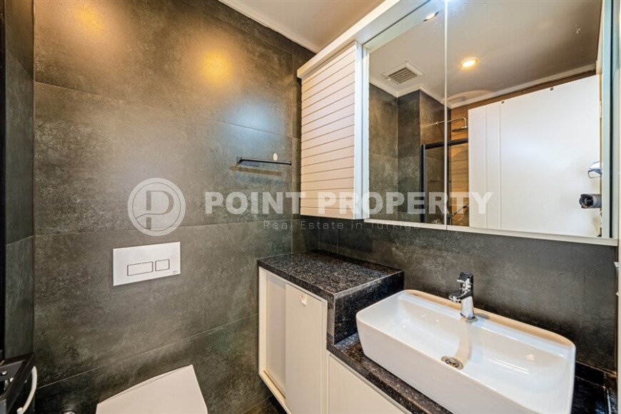 Sunny 60 m² apartment with good rental potential, Alanya city center-id-10637-photo-7