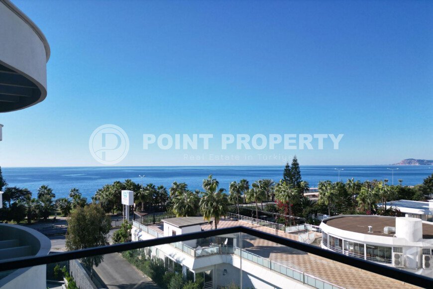 Apartment with a view, 67 m², Kargicak district, first line, sea view-id-10639-photo-2