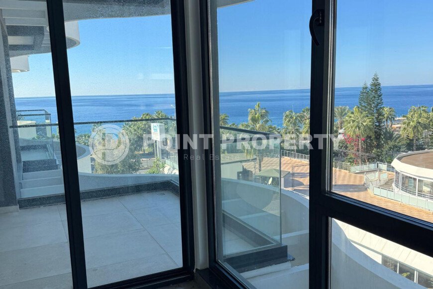 Apartment with a view, 67 m², Kargicak district, first line, sea view-id-10639-photo-8