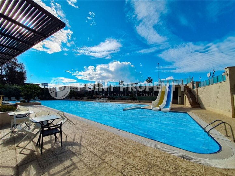 Bright apartment 60 m², Mahmutlar district, direct sea view-id-10640-photo-24