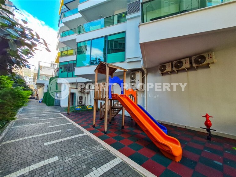 Bright apartment 60 m², Mahmutlar district, direct sea view-id-10640-photo-25