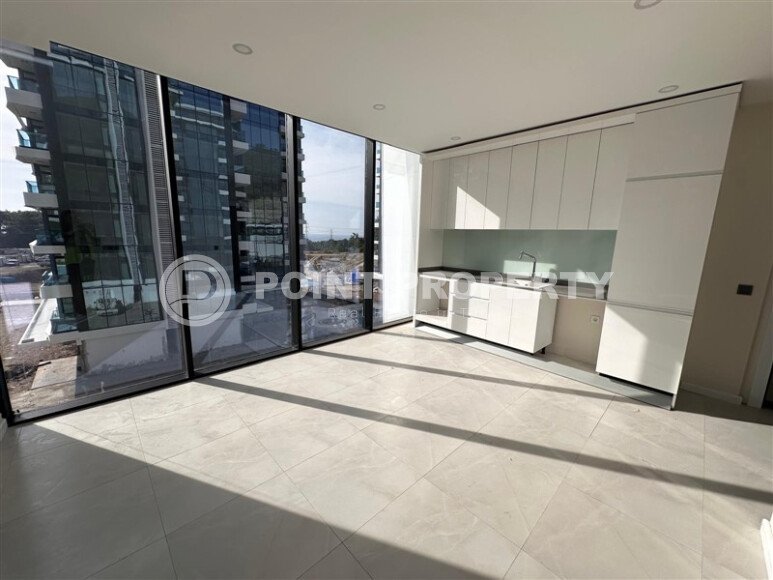 1+1 apartment with sea view in one of the best complexes on the Alanya coast-id-10647-photo-2