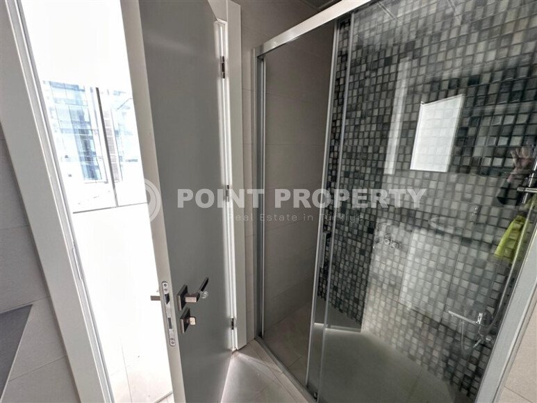 1+1 apartment with sea view in one of the best complexes on the Alanya coast-id-10647-photo-9