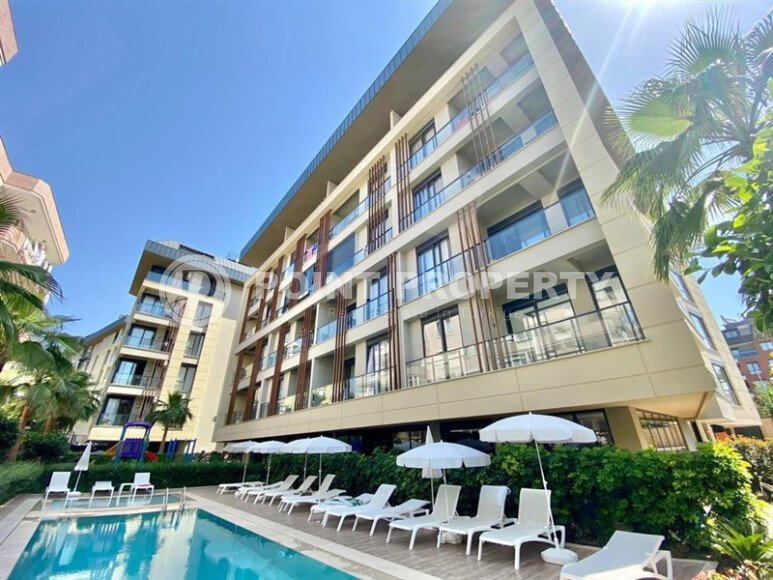 A laconic 56 m² apartment in the center of Alanya, a complex with infrastructure-id-10648-photo-13