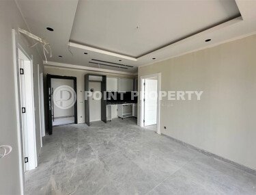 Bright 115 m² apartment with panoramic windows in Kargicak-id-10649-photo-4
