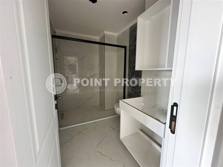 Bright 115 m² apartment with panoramic windows in Kargicak-id-10649-photo-5