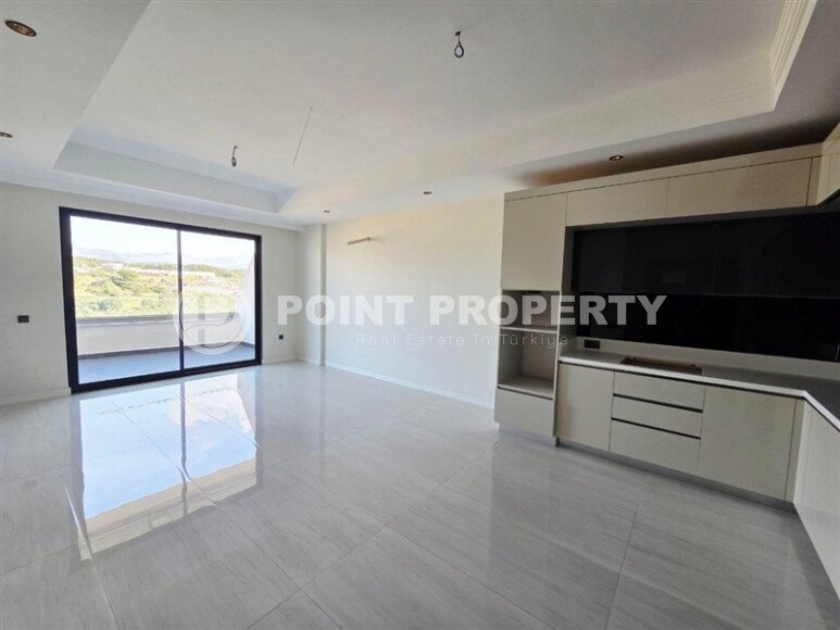 Prestigious 70 m² apartment in the Türkler area in a complex with a private beach-id-10651-photo-7