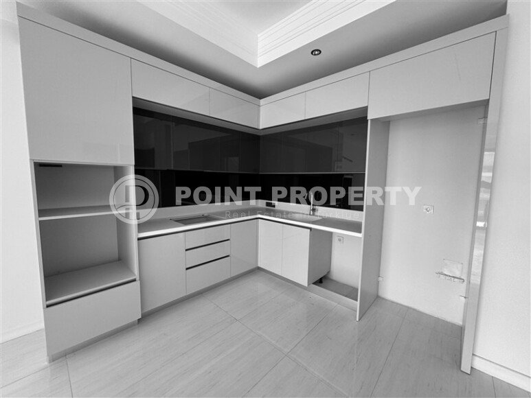 Premium 85 m² apartment in the Türkler area in a complex with a private beach-id-10652-photo-2