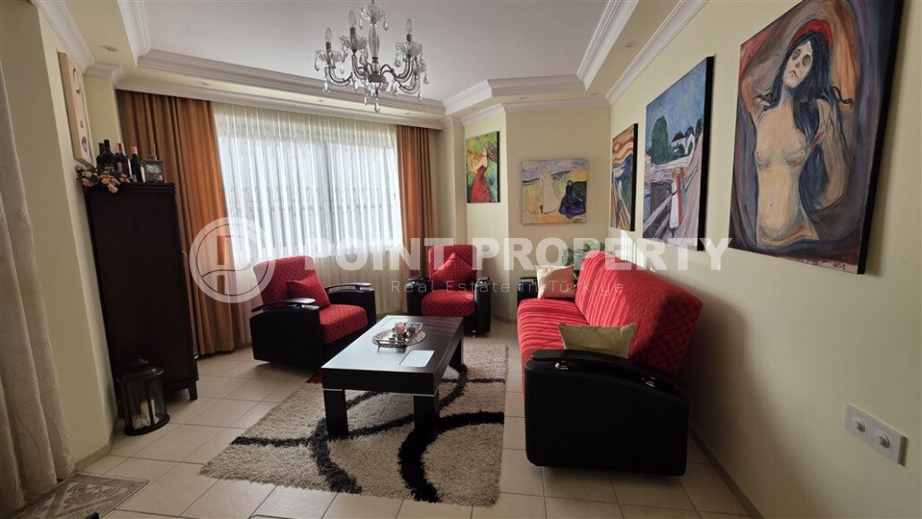 Cozy 2+1 apartment in the Oba area, 300 m from the sea, suitable for a residence permit-id-10661-photo-2