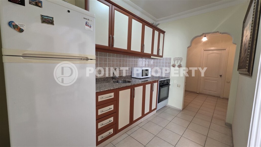 Cozy 2+1 apartment in the Oba area, 300 m from the sea, suitable for a residence permit-id-10661-photo-3