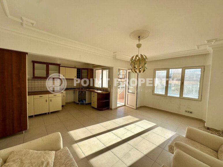Comfortable 95 m² apartment in Oba-Obagol district with a residence permit-id-10679-photo-1