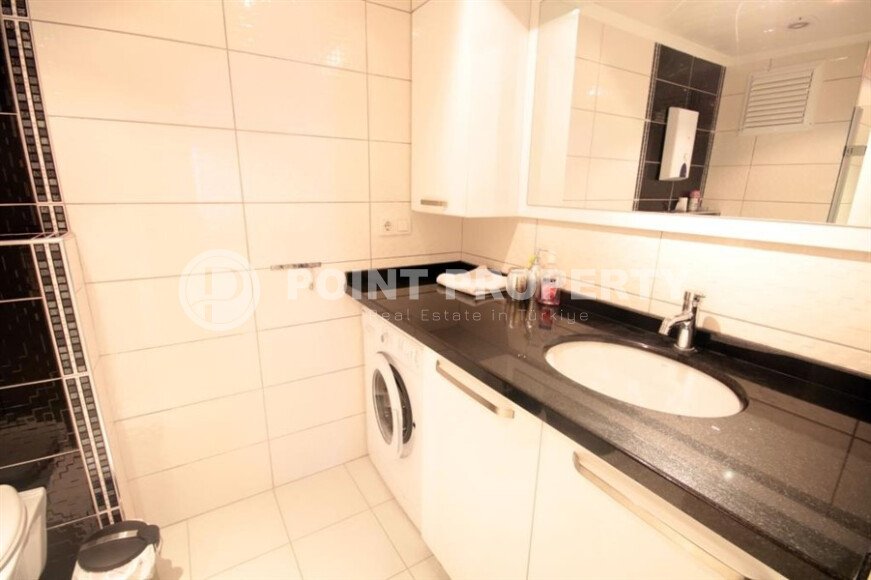 Spacious apartment 120 m² in the Oba district with a residence permit-id-10687-photo-9