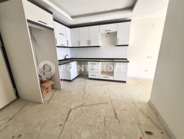 Солнечная квартира 1+1 – 55 м² в комплексе с богатой инфраструктурой, Махмутлар-id-10701-фото-2