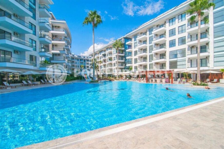 Светлый дуплекс 3+1 – 109 м² в большом комплексе с панорамными видами, район Кестель-id-10734-фото-1