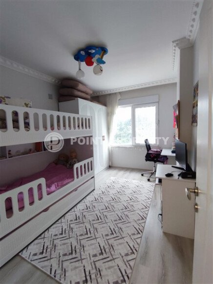 Spacious apartment 130 m² with separate kitchen, Mahmutlar district-id-10741-photo-6