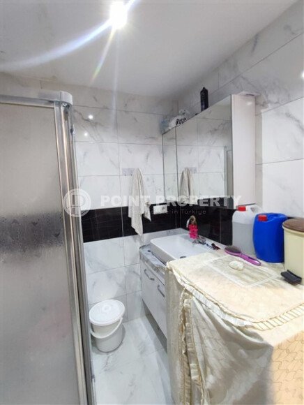 Spacious apartment 130 m² with separate kitchen, Mahmutlar district-id-10741-photo-8