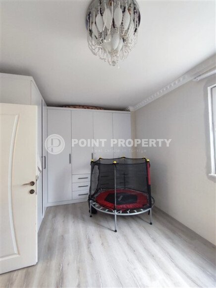 Spacious apartment 130 m² with separate kitchen, Mahmutlar district-id-10741-photo-9