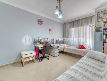 Large comfortable apartment 1+1, 75 m² in the Tosmur area, residence permit-id-10753-photo-5