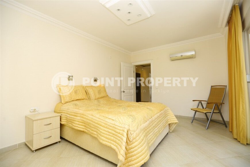 Большой семейный дуплекс 210 м² в районе Хасбахче с террасами и видом на горы, ВНЖ-id-10758-фото-6