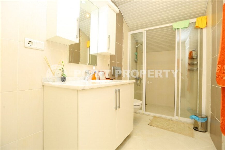 Большой семейный дуплекс 210 м² в районе Хасбахче с террасами и видом на горы, ВНЖ-id-10758-фото-8