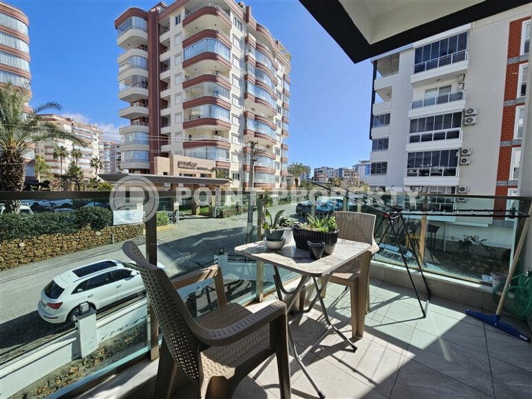 Солнечные апартаменты 55 м² с панорамными окнами и уютным угловым балконом в районе Тосмур-id-10777-фото-11